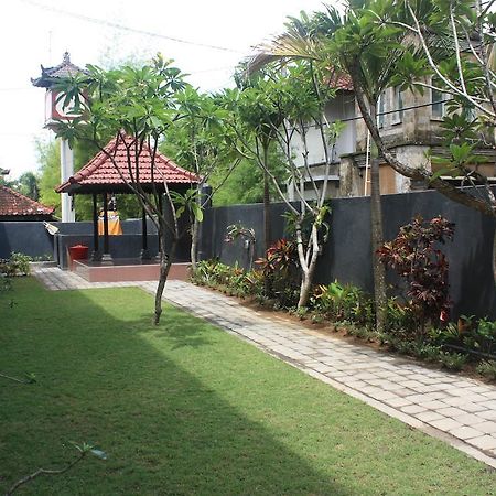 U House Seminyak Hotell Kerobokan Eksteriør bilde