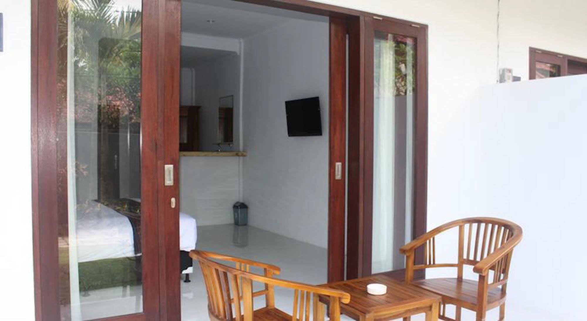 U House Seminyak Hotell Kerobokan Eksteriør bilde